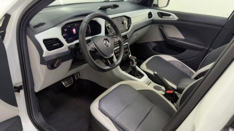 VOLKSWAGEN T-Cross 1.4 4P 250 TSI FLEX HIGHLINE AUTOM�TICO, Foto 3