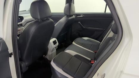 VOLKSWAGEN T-Cross 1.4 4P 250 TSI FLEX HIGHLINE AUTOM�TICO, Foto 7