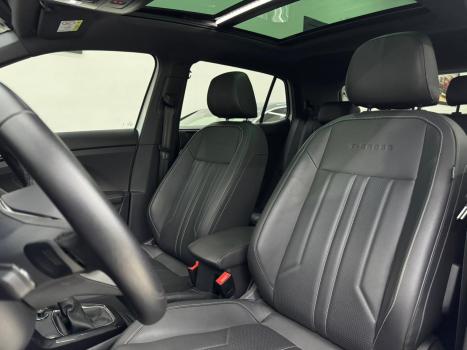 VOLKSWAGEN T-Cross 1.4 4P 250 TSI FLEX HIGHLINE AUTOM�TICO, Foto 10