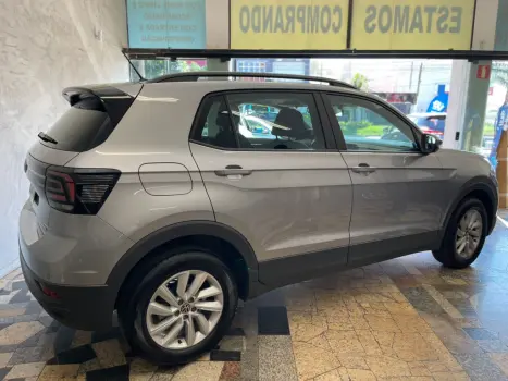 VOLKSWAGEN T-Cross 1.0 4P 200 TSI FLEX COMFORTLINE AUTOM�TICO, Foto 8