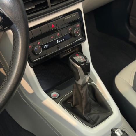 VOLKSWAGEN T-Cross 1.4 4P 250 TSI FLEX HIGHLINE AUTOM�TICO, Foto 13