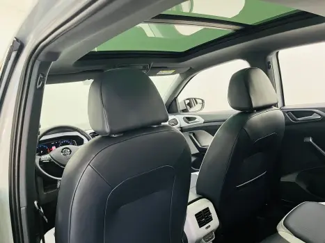 VOLKSWAGEN T-Cross 1.4 4P 250 TSI FLEX HIGHLINE AUTOM�TICO, Foto 14