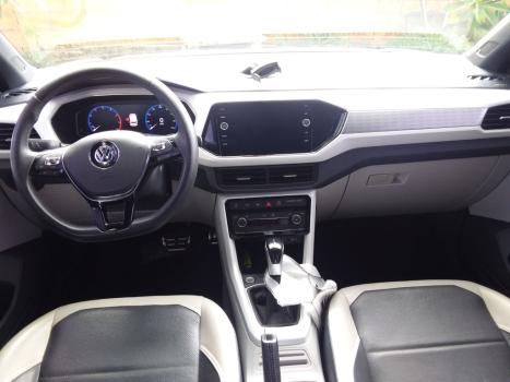 VOLKSWAGEN T-Cross 1.4 4P 250 TSI FLEX HIGHLINE AUTOM�TICO, Foto 4
