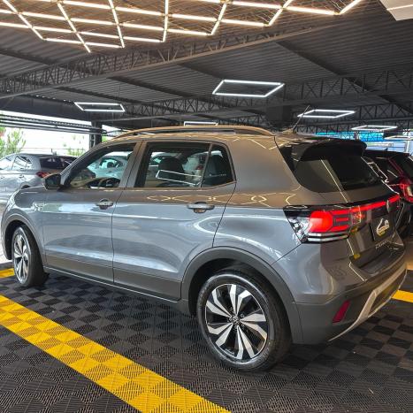 VOLKSWAGEN T-Cross 1.0 4P 200 TSI FLEX COMFORTLINE AUTOM�TICO, Foto 4