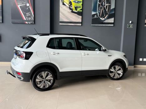 VOLKSWAGEN T-Cross 1.0 4P 200 TSI FLEX COMFORTLINE AUTOM�TICO, Foto 9