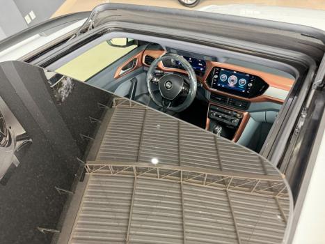 VOLKSWAGEN T-Cross 1.0 4P 200 TSI FLEX COMFORTLINE AUTOM�TICO, Foto 11