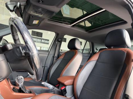 VOLKSWAGEN T-Cross 1.0 4P 200 TSI FLEX COMFORTLINE AUTOM�TICO, Foto 12