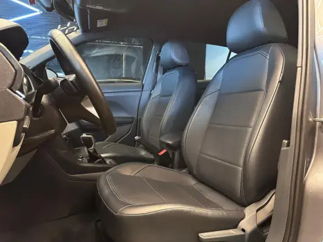 VOLKSWAGEN T-Cross 1.4 4P 250 TSI FLEX HIGHLINE AUTOM�TICO, Foto 7