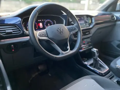 VOLKSWAGEN T-Cross 1.0 4P 200 TSI FLEX COMFORTLINE AUTOM�TICO, Foto 14