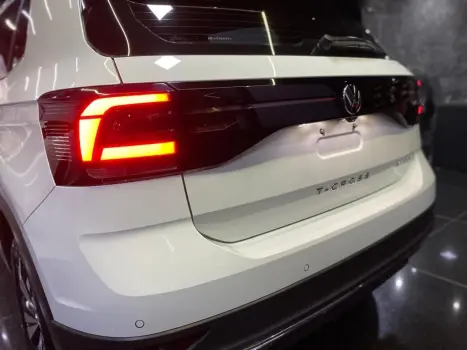 VOLKSWAGEN T-Cross 1.0 4P 200 TSI FLEX COMFORTLINE AUTOM�TICO, Foto 10