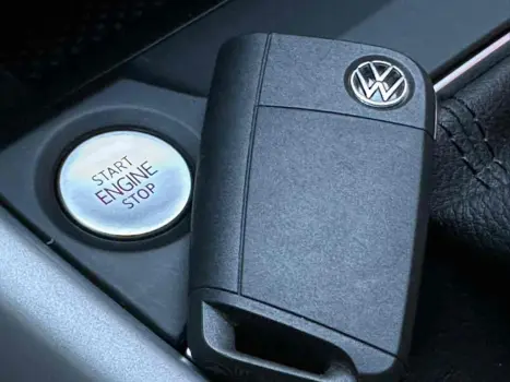 VOLKSWAGEN T-Cross 1.0 4P 200 TSI FLEX COMFORTLINE AUTOM�TICO, Foto 13