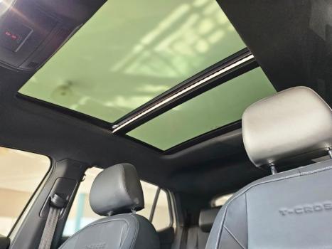 VOLKSWAGEN T-Cross 1.4 4P 250 TSI FLEX HIGHLINE AUTOM�TICO, Foto 12