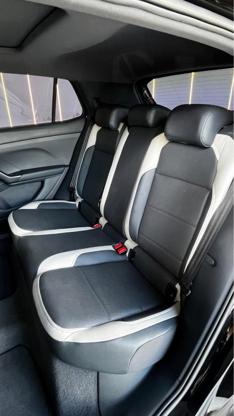 VOLKSWAGEN T-Cross 1.4 4P 250 TSI FLEX HIGHLINE AUTOM�TICO, Foto 3