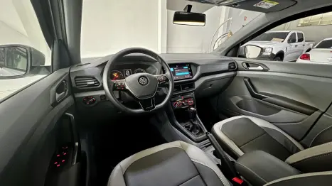 VOLKSWAGEN T-Cross 1.0 4P 200 TSI FLEX AUTOM�TICO, Foto 10
