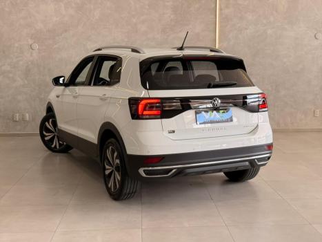 VOLKSWAGEN T-Cross 1.4 4P 250 TSI FLEX HIGHLINE AUTOM�TICO, Foto 18