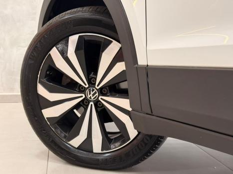 VOLKSWAGEN T-Cross 1.4 4P 250 TSI FLEX HIGHLINE AUTOM�TICO, Foto 20