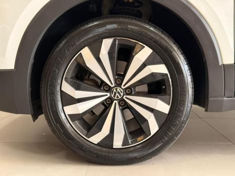 VOLKSWAGEN T-Cross 1.4 4P 250 TSI FLEX HIGHLINE AUTOM�TICO, Foto 22