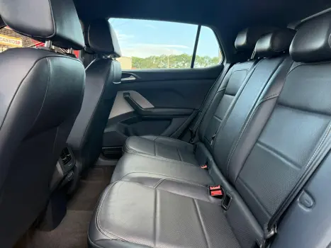 VOLKSWAGEN T-Cross 1.4 4P 250 TSI FLEX HIGHLINE AUTOM�TICO, Foto 8