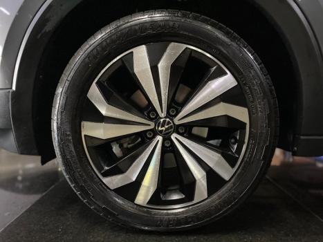 VOLKSWAGEN T-Cross 1.4 4P 250 TSI FLEX HIGHLINE AUTOM�TICO, Foto 11