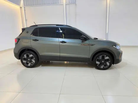 VOLKSWAGEN T-Cross 1.4 4P 250 TSI FLEX EXTREME HIGHLINE DSG AUTOM�TICO, Foto 4