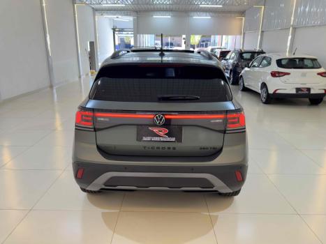 VOLKSWAGEN T-Cross 1.4 4P 250 TSI FLEX EXTREME HIGHLINE DSG AUTOM�TICO, Foto 7