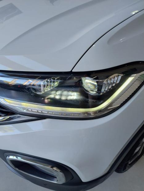 VOLKSWAGEN T-Cross 1.4 4P 250 TSI FLEX HIGHLINE AUTOM�TICO, Foto 7