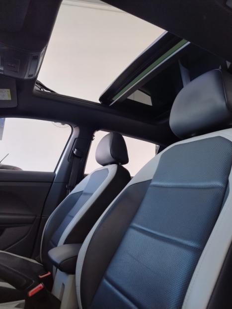 VOLKSWAGEN T-Cross 1.4 4P 250 TSI FLEX HIGHLINE AUTOM�TICO, Foto 10