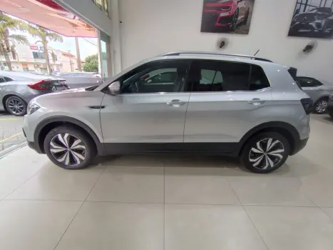 VOLKSWAGEN T-Cross 1.4 4P 250 TSI FLEX HIGHLINE AUTOM�TICO, Foto 4