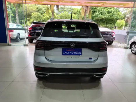 VOLKSWAGEN T-Cross 1.4 4P 250 TSI FLEX HIGHLINE AUTOM�TICO, Foto 6