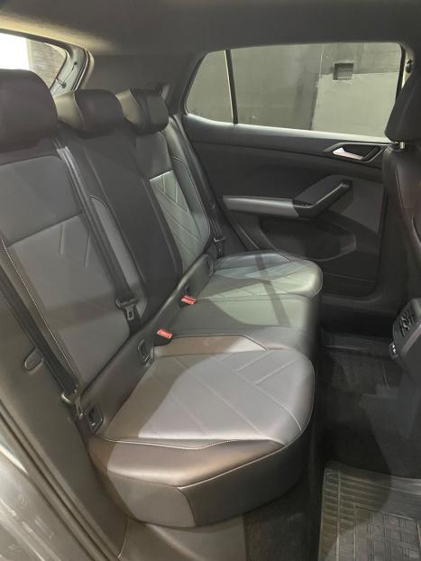 VOLKSWAGEN T-Cross 1.0 4P 200 TSI FLEX COMFORTLINE AUTOM�TICO, Foto 9