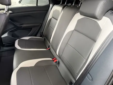 VOLKSWAGEN T-Cross 1.0 4P 200 TSI FLEX COMFORTLINE AUTOM�TICO, Foto 7