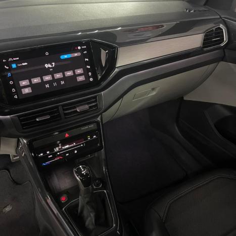 VOLKSWAGEN T-Cross 1.4 4P 250 TSI FLEX HIGHLINE AUTOM�TICO, Foto 10