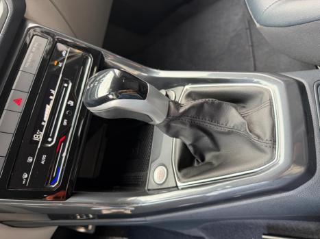 VOLKSWAGEN T-Cross 1.4 4P 250 TSI FLEX HIGHLINE AUTOM�TICO, Foto 14