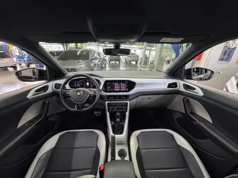 VOLKSWAGEN T-Cross 1.4 4P 250 TSI FLEX HIGHLINE AUTOM�TICO, Foto 12