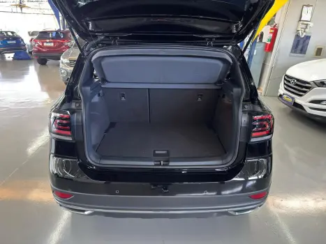 VOLKSWAGEN T-Cross 1.4 4P 250 TSI FLEX HIGHLINE AUTOM�TICO, Foto 16