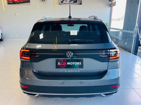 VOLKSWAGEN T-Cross 1.4 4P 250 TSI FLEX HIGHLINE AUTOM�TICO, Foto 8