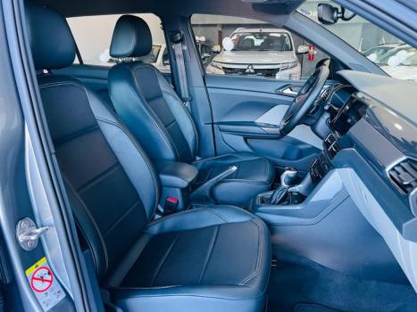 VOLKSWAGEN T-Cross 1.4 4P 250 TSI FLEX HIGHLINE AUTOM�TICO, Foto 17