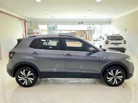 VOLKSWAGEN T-Cross 1.4 4P 250 TSI FLEX HIGHLINE AUTOM�TICO, Foto 4