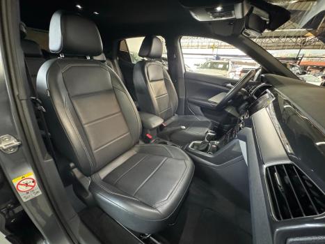 VOLKSWAGEN T-Cross 1.4 4P 250 TSI FLEX HIGHLINE AUTOM�TICO, Foto 12