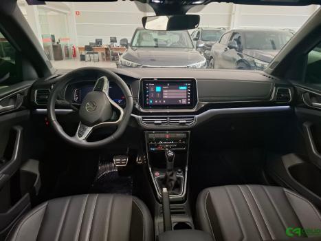 VOLKSWAGEN T-Cross 1.4 4P 250 TSI FLEX HIGHLINE AUTOM�TICO, Foto 13