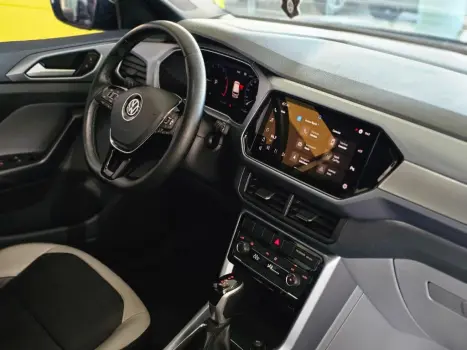 VOLKSWAGEN T-Cross 1.0 4P 200 TSI FLEX COMFORTLINE AUTOM�TICO, Foto 6