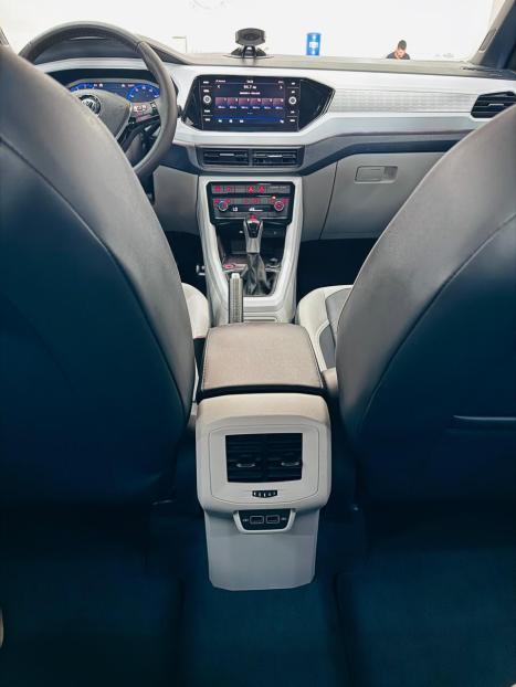 VOLKSWAGEN T-Cross 1.4 4P 250 TSI FLEX EXTREME HIGHLINE DSG AUTOM�TICO, Foto 11