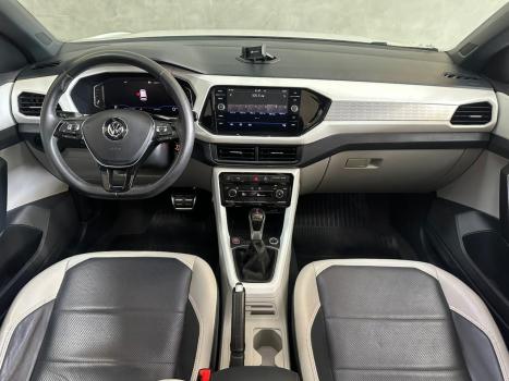 VOLKSWAGEN T-Cross 1.4 4P 250 TSI FLEX HIGHLINE AUTOM�TICO, Foto 6