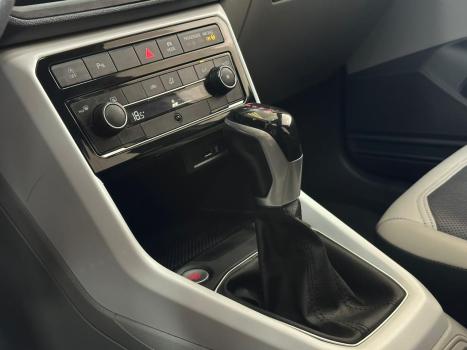 VOLKSWAGEN T-Cross 1.4 4P 250 TSI FLEX HIGHLINE AUTOM�TICO, Foto 14