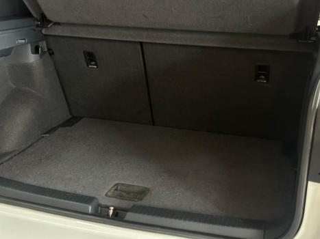 VOLKSWAGEN T-Cross 1.4 4P 250 TSI FLEX HIGHLINE AUTOM�TICO, Foto 15