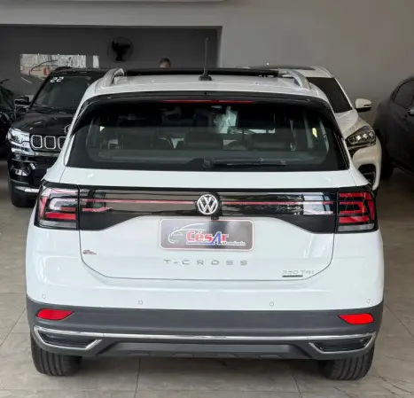 VOLKSWAGEN T-Cross 1.4 4P 250 TSI FLEX HIGHLINE AUTOM�TICO, Foto 16