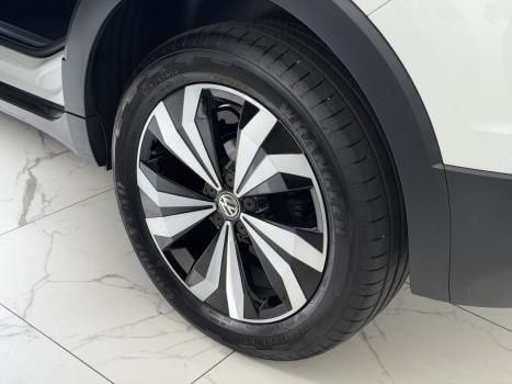 VOLKSWAGEN T-Cross 1.0 4P 200 TSI FLEX COMFORTLINE AUTOM�TICO, Foto 10