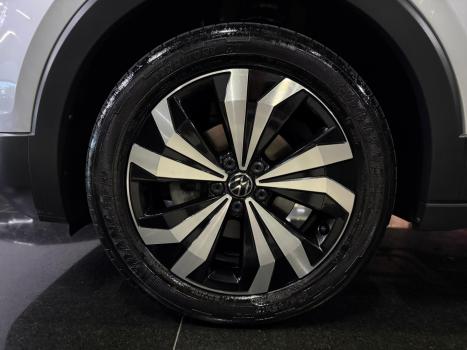 VOLKSWAGEN T-Cross 1.0 4P 200 TSI FLEX COMFORTLINE AUTOM�TICO, Foto 6