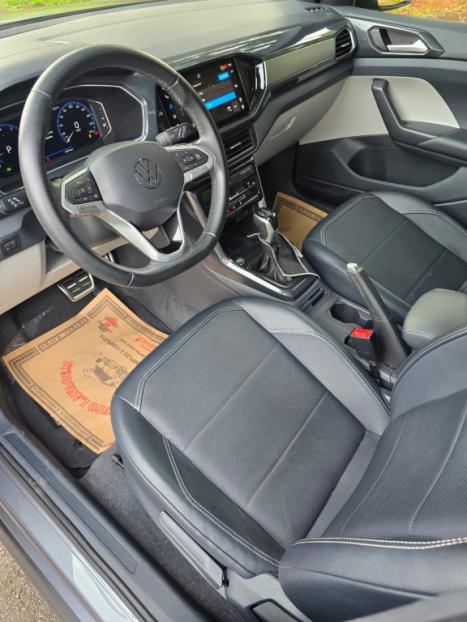 VOLKSWAGEN T-Cross 1.4 4P 250 TSI FLEX HIGHLINE AUTOM�TICO, Foto 3