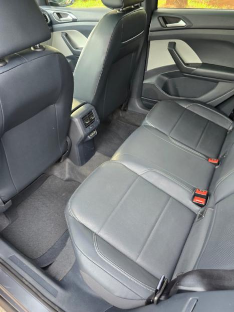VOLKSWAGEN T-Cross 1.4 4P 250 TSI FLEX HIGHLINE AUTOM�TICO, Foto 7
